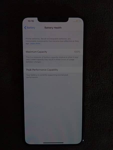 I Phone XS Max, Gold Color, LLA American Model, 100% battery health 10