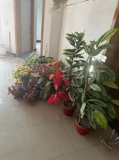 2 Large Artificial Plants and artificial flowers