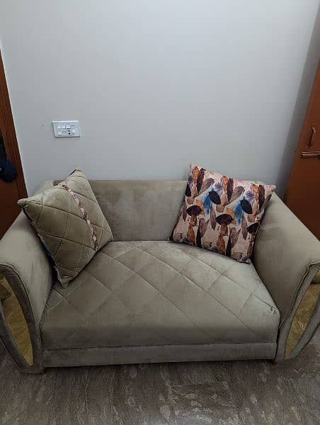 Master Molty Form 5 Seater Sofa Set 3