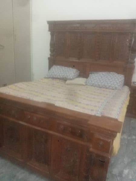 king size bed for sale 60k 10
