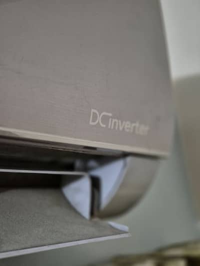 1 Ton Haier DC Inverter Air Conditioning Unit