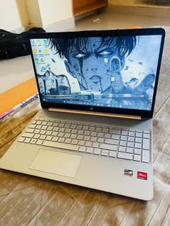 HP EQ 15 inch Ryzen 5 5500U  512 gb NVME 10/10 gold color