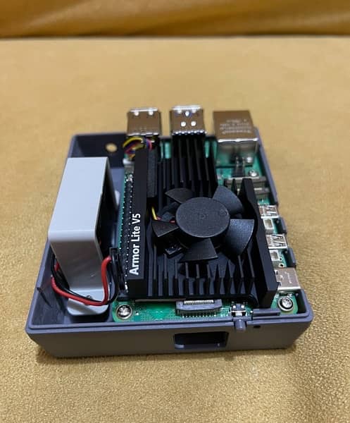 raspberry pi 5 8GB newest ver fully built with case dual fan mem card 2