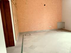 MARBLE FLOORING UPPER PORTION AVAILABLE FOR RENT IN KAMRAN BLOCK