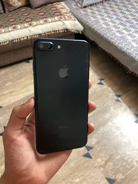 Iphone 7 plus 128 gb pta approved 9