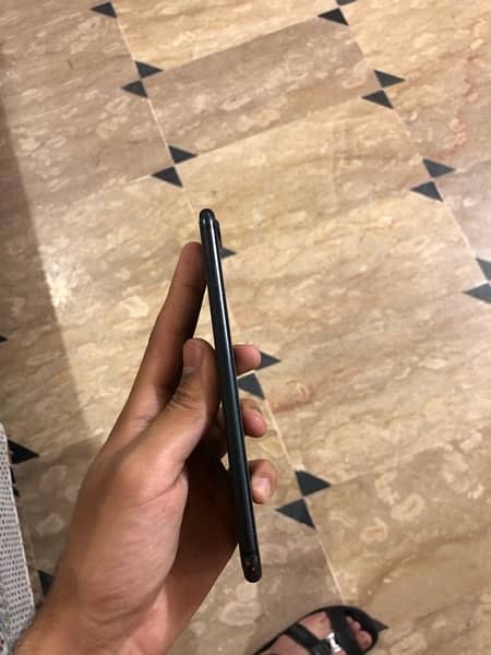 Iphone 7 plus 128 gb pta approved 11