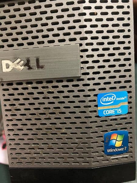 Dell Optiplex 7010 with 2 LCDs 7