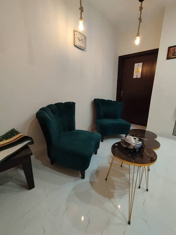 Fully furnished flat for rent 1 bed in bharia town phase 8 0