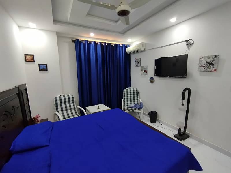 Fully furnished flat for rent 1 bed in bharia town phase 8 5