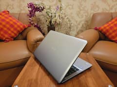 Laptop ASUS Vivobook Max | Core i5, 6th Gen | Condition 10/10