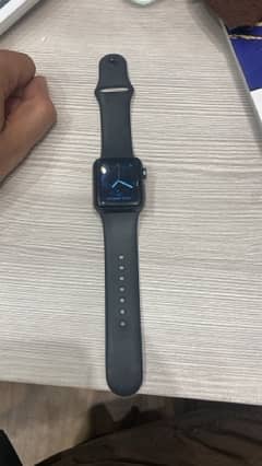 Apple Watch Series 3 condition 10/9