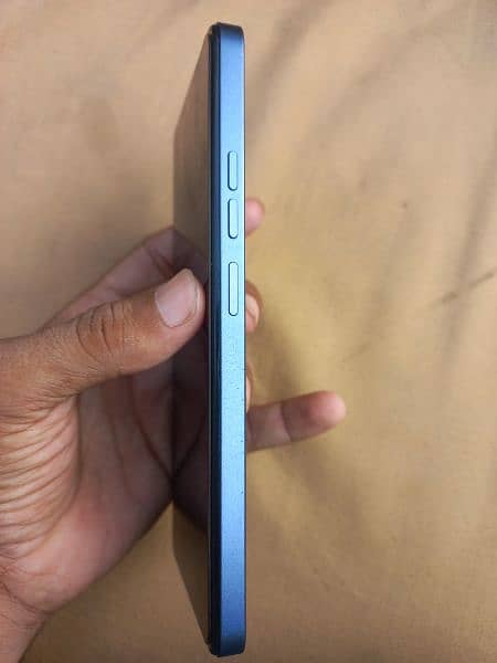 tecno spark 10 pro good ram 8+8 rom 128.2 month used only 1