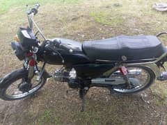 Hero motorcycle ,,2014 model. .  Rwalpini reg. contact. . 0302/7910/354