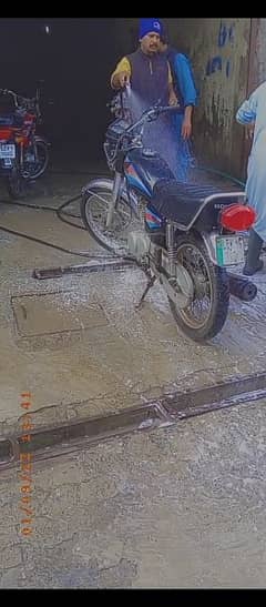 Honda 125 2015 Model 10 BY 10 Condition serious Buyer contact me