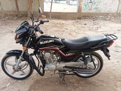 Suzuki 110 condition 10/10 contact 03138788576