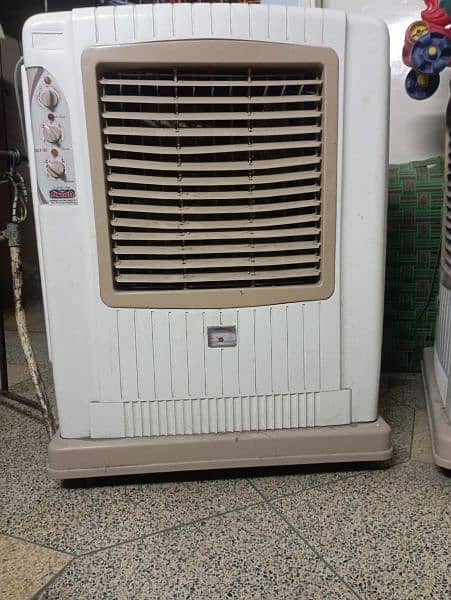 united company Air cooler available for sell 3