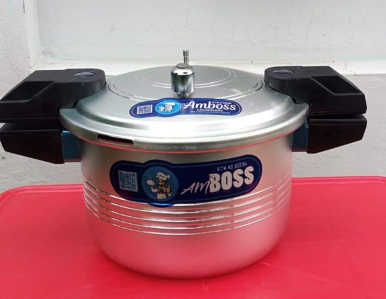 ultra premium pressure cooker/ 0