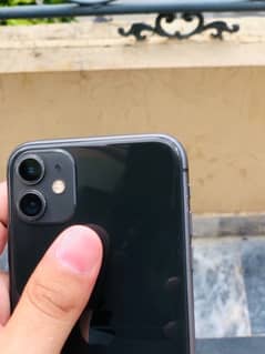 iphone 11 PTA Approaved 64gb 79%