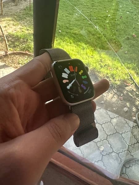Apple Watch Series 5 44mm 0