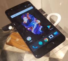 Oneplus 5 new Condition 10/9 8/128 Snapdragon 835