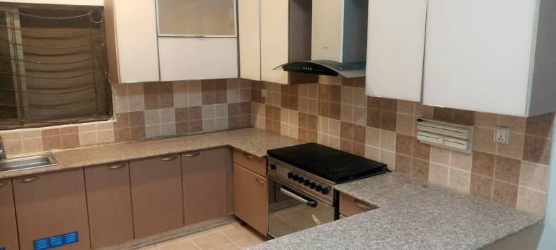 West Open Well Maintained House Available for Sale with Double Kitchen's 18