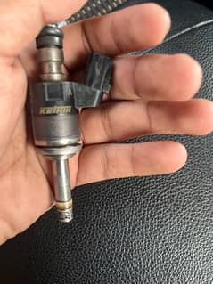 Honda Vezel fuel injector