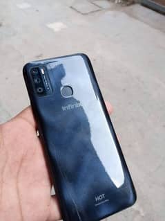 Infinix Hot 9 play 4/64 for sale