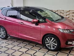 Honda Fit 2018 Rs registered 2022 top offline