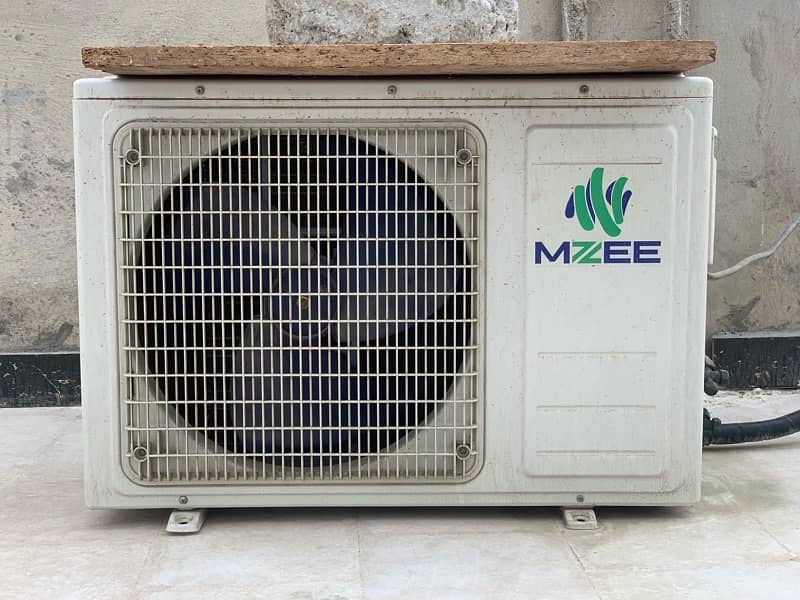 Mzee 1 Ton Non inverter Ac 1