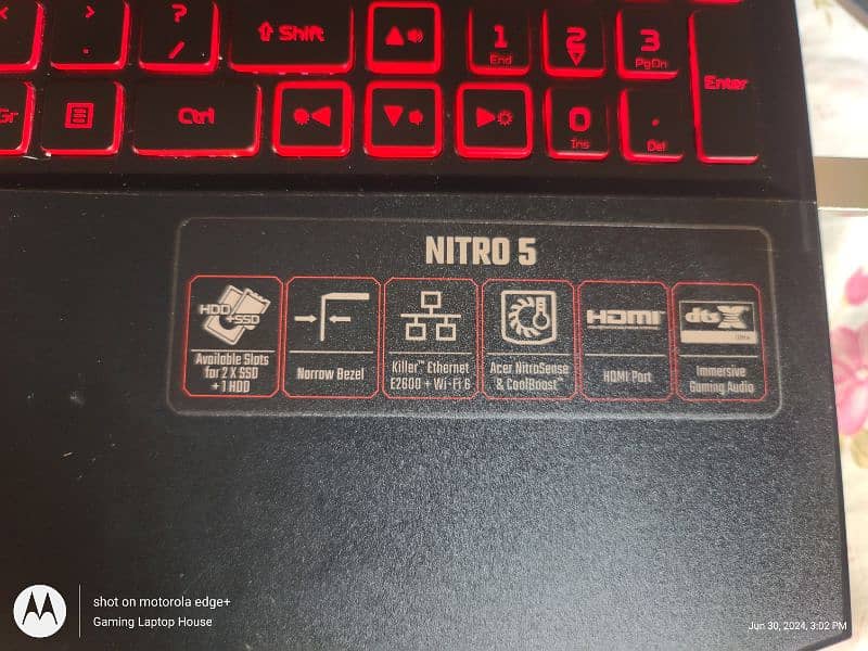 Acer Nitro V - RTX - Gaming Laptop House 3