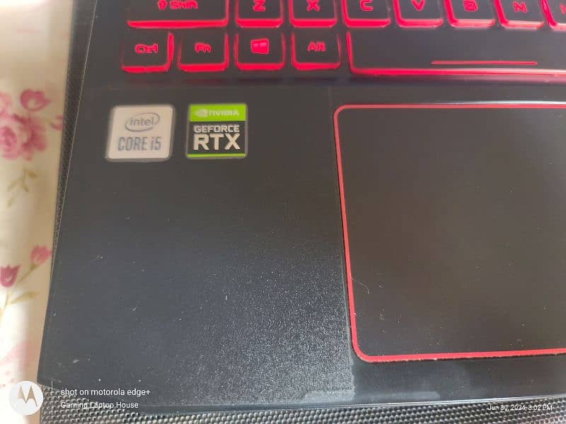 Acer Nitro V - RTX - Gaming Laptop House 5