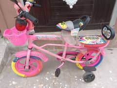 Selling kid's bicycle