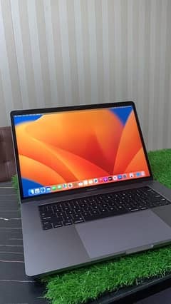 Macbook Pro 2017 - 15”