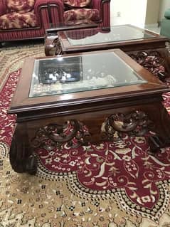 CENTRE TABLE SET WITH WOOD CARVING