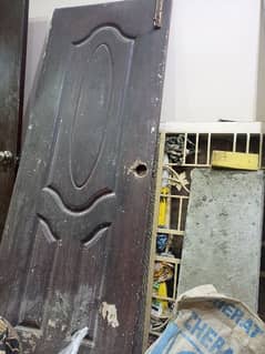 Door in good condition