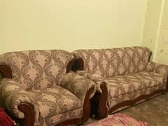 urgently selling sofa set