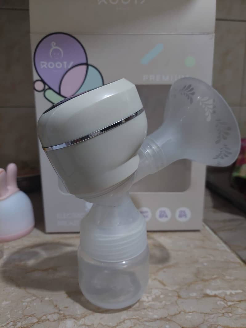 Roots Electric Breast Pump 5