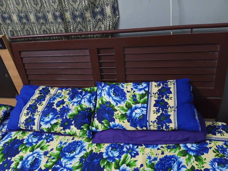 2 beds with mattress condition good Urgent sale. 2