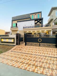 G Block 10 Marla New Brand House Available For Sale