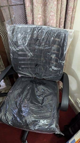 Study Chair table available for sale 1