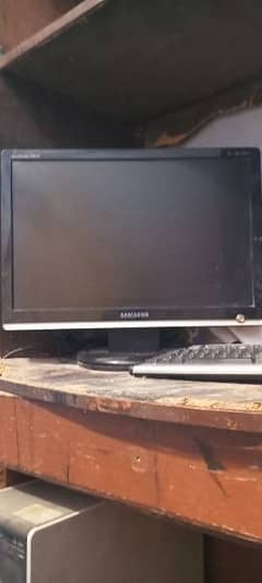 HP computer with Samsung LED ,keyboard, audionic speaker, mouse
