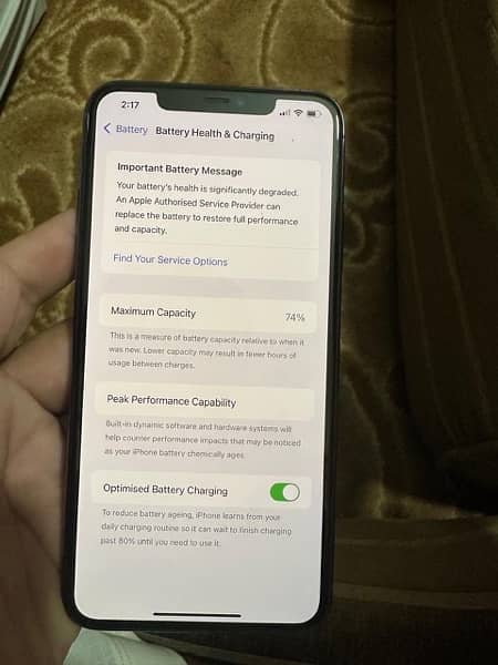 IPhone 11 Pro Max 10/10 condition 256gb green colour  pta approved 5