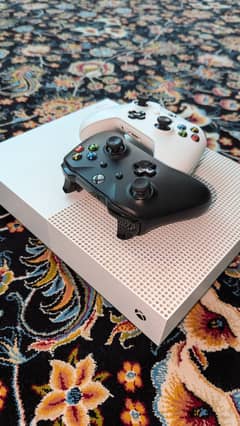 Xbox One S (1TB) with 2 controllers