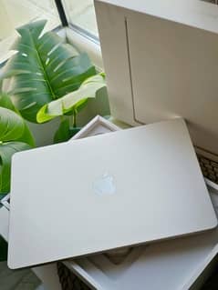 Apple Macbook Air M2 512gb/8gb 1 month used