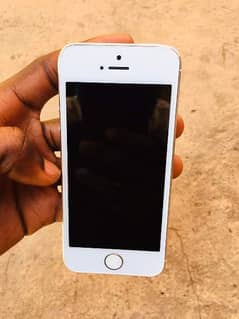 iPhone 5s/64 GB PTA approved for sale 0325=2882=038