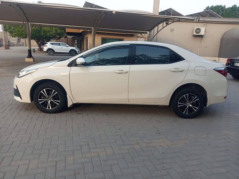 Toyota Corolla GLI 2019 14