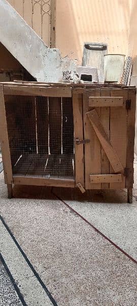 Good condition wooden cage for Birds 0