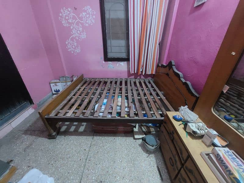 wooden bed 2