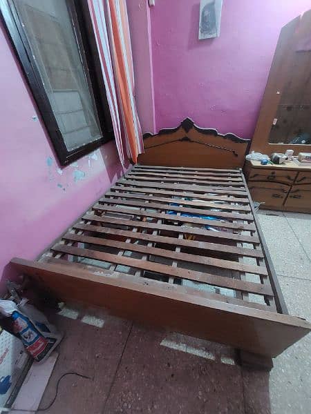 wooden bed 3