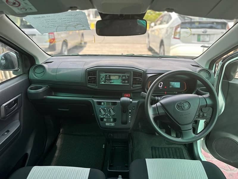 Toyota Pixis Epoch 2021 3